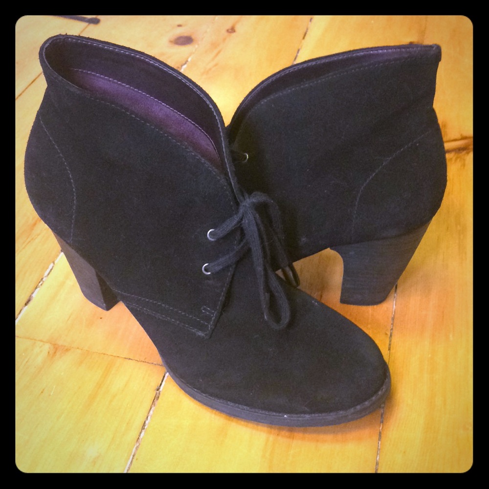 Indigo heeled booties
